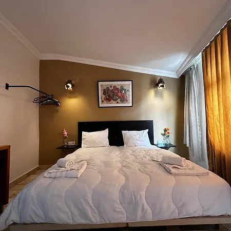 Hotel Taksim *